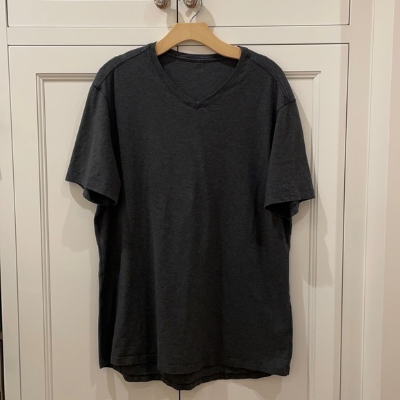 Great Lululemon Men’s Gray V—Neck Tee Shirt—EUC - Picture 1 of 8